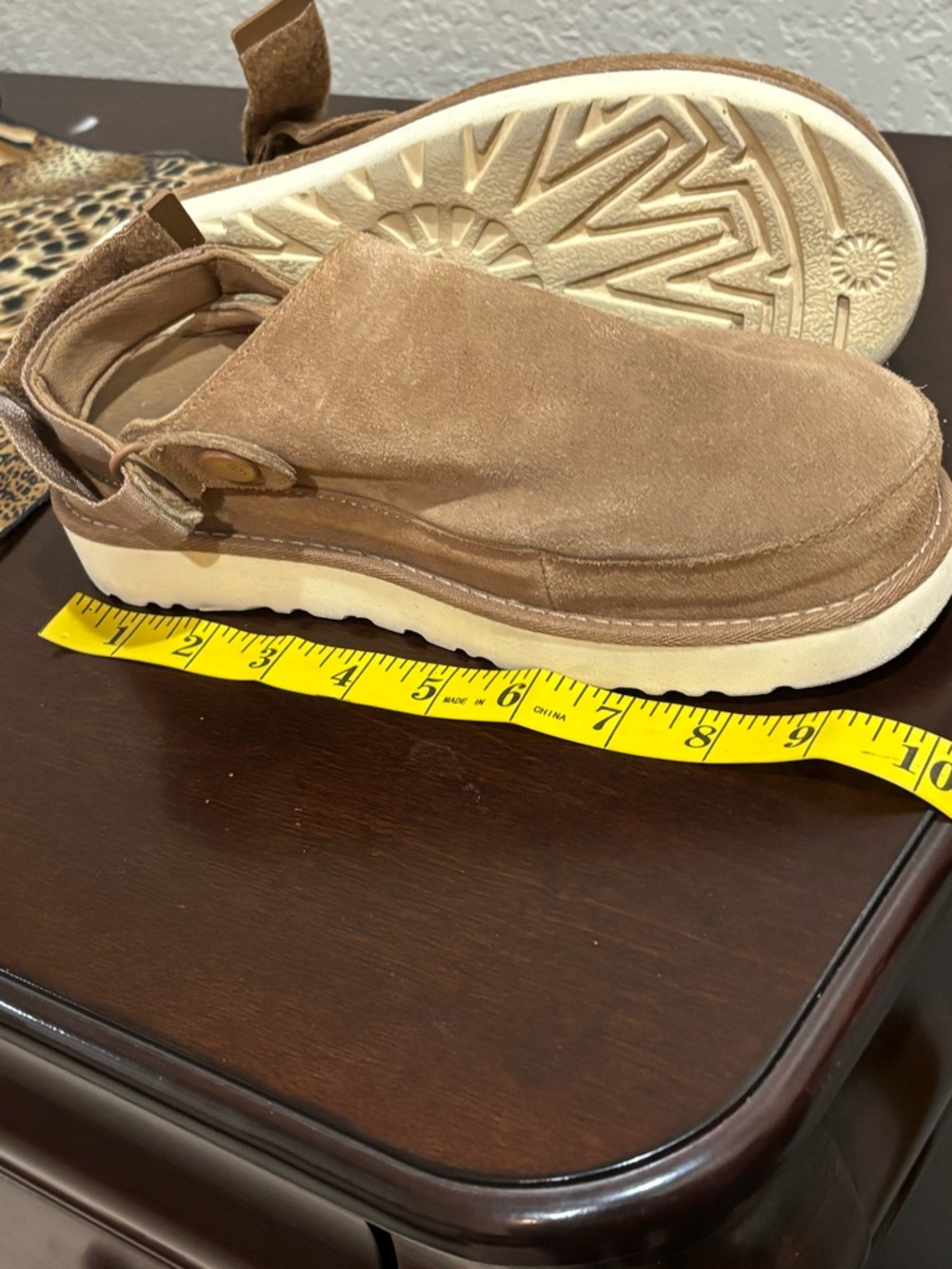 UGG Goldenstar Chestnut Suede Slip-On Clog - Picture 8 of 8